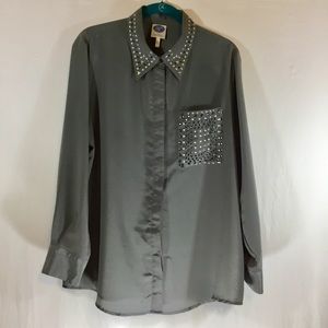 DG2, XL, Gray Studded Button Front Shirt.
